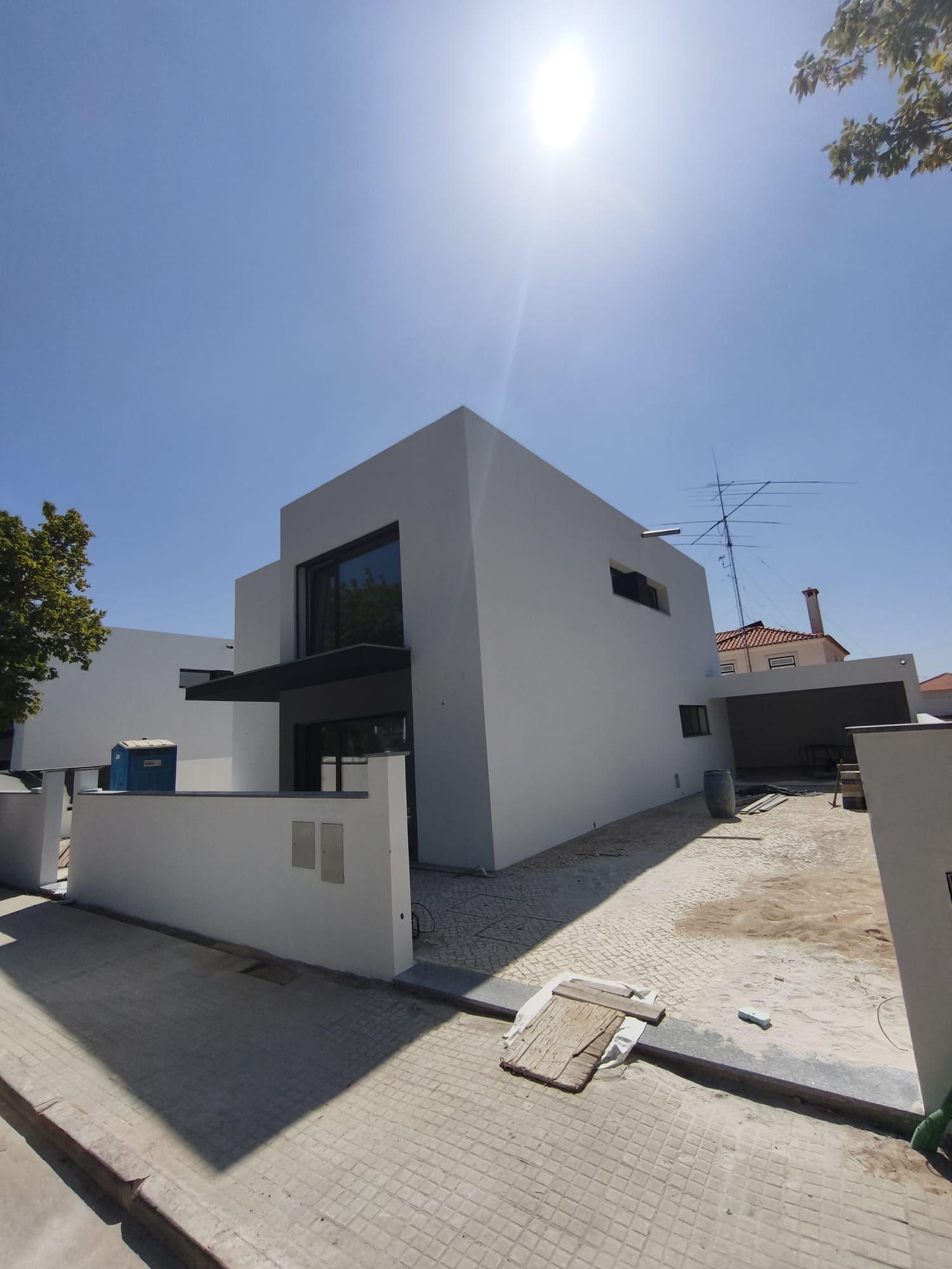 Duas Casa no entroncamento — foto 2